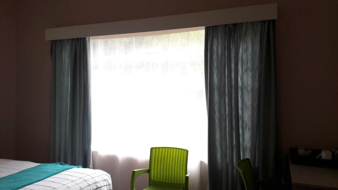 Beverly Corner Lodge Matatiele 外观 照片