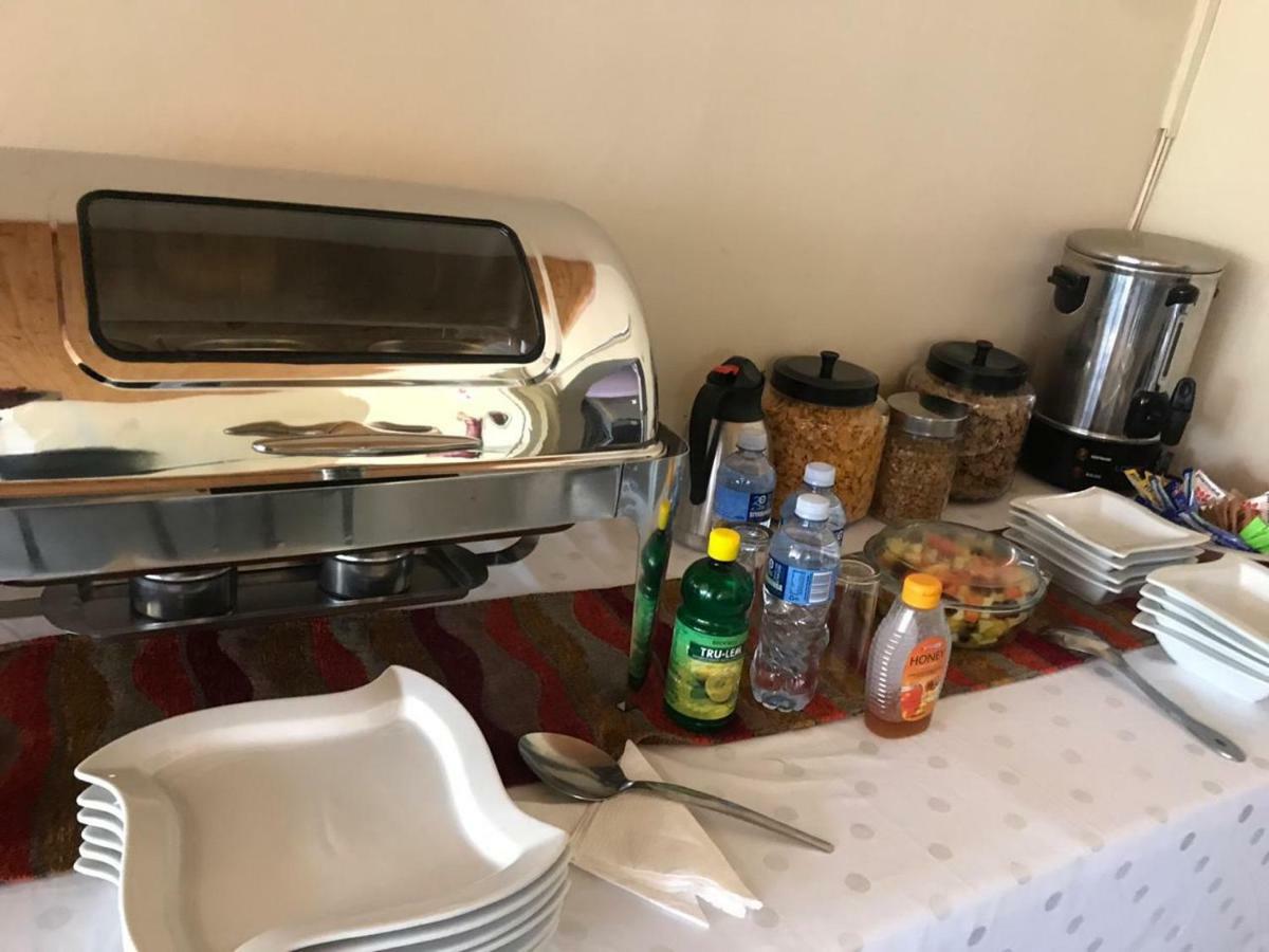 Beverly Corner Lodge Matatiele 外观 照片